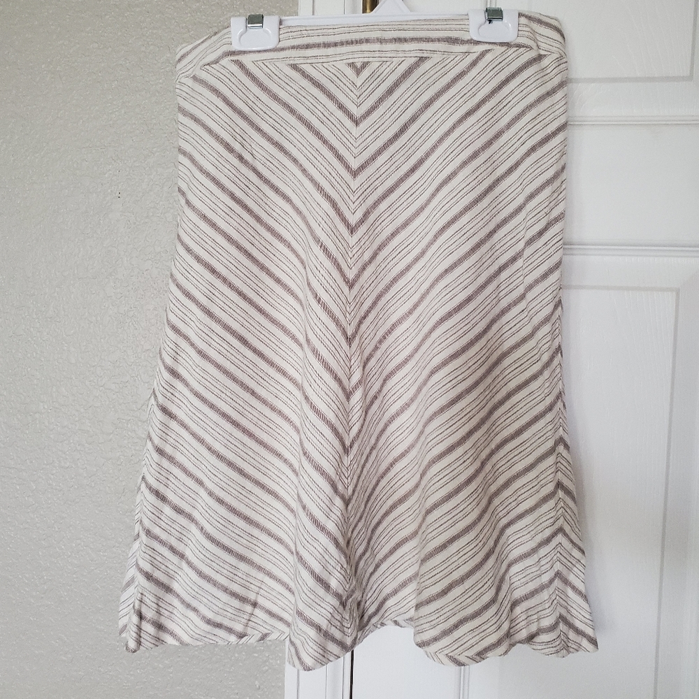NWT For Cynthia Linen Skirt